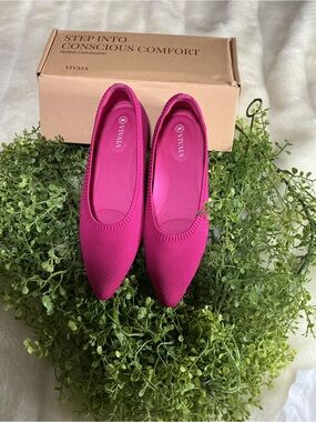 VIVAIA Fuchsia Pointed Knit Ballet Flats size 7